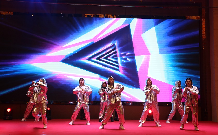 Ӫ��һ��˾��Ұ��Disco��.jpg